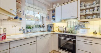 von_poll_real_estate_property_25092054_image_2