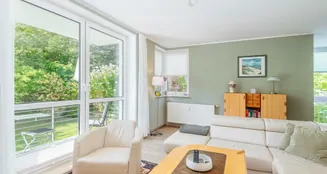 von_poll_real_estate_property_24092011_image_1