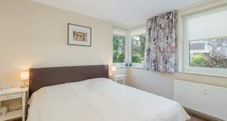 von_poll_real_estate_property_24092011_image_11