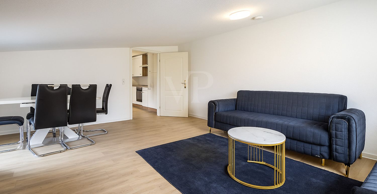 Wohnzimmer (2. OG)
