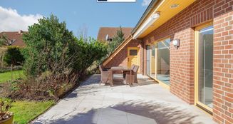 von_poll_real_estate_property_25092003P_image_0