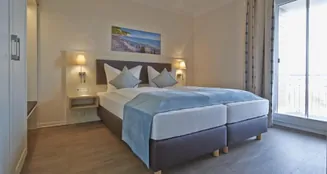 von_poll_real_estate_property_24092051_image_3