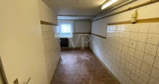 von_poll_real_estate_property_25092021_image_14