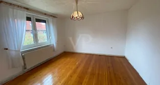 von_poll_real_estate_property_25092021_image_4