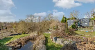 von_poll_real_estate_property_25092007_image_14