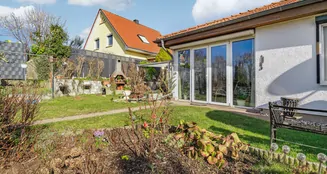 von_poll_real_estate_property_25092007_image_3