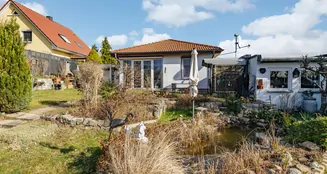 von_poll_real_estate_property_25092007_image_5