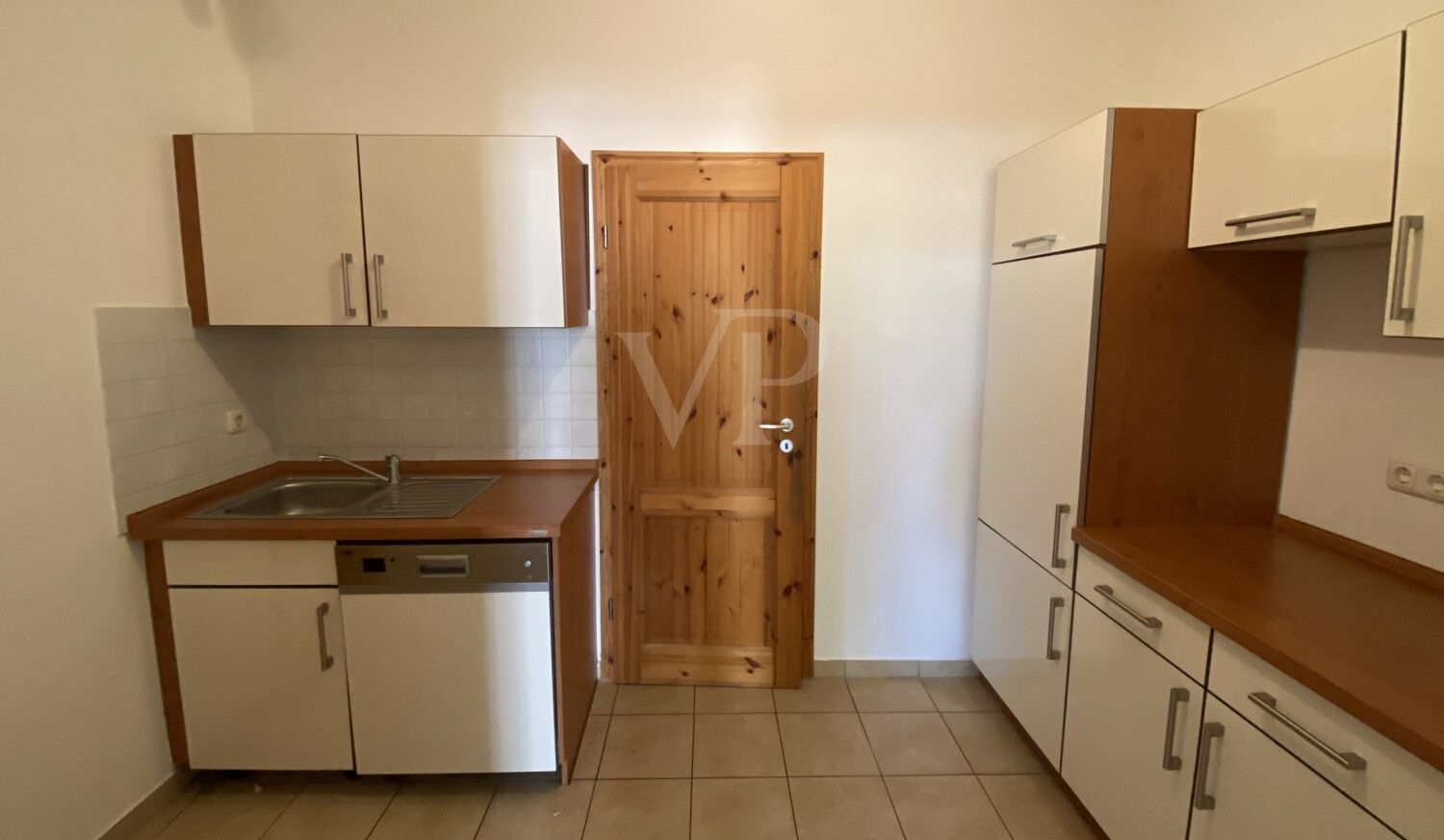 Küche mit Pantry