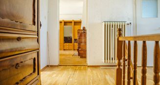 von_poll_real_estate_property_25092012_image_9