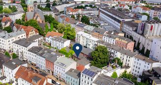von_poll_real_estate_property_25092018_image_0