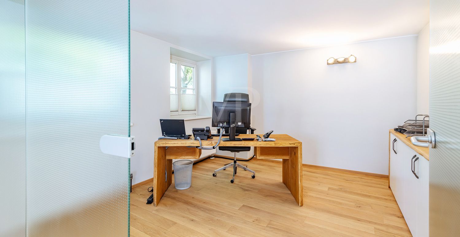Büro
