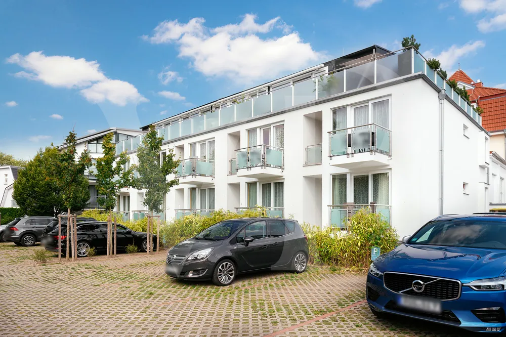 Parkflächen direkt am Haus