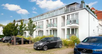 von_poll_real_estate_property_25092025_image_10