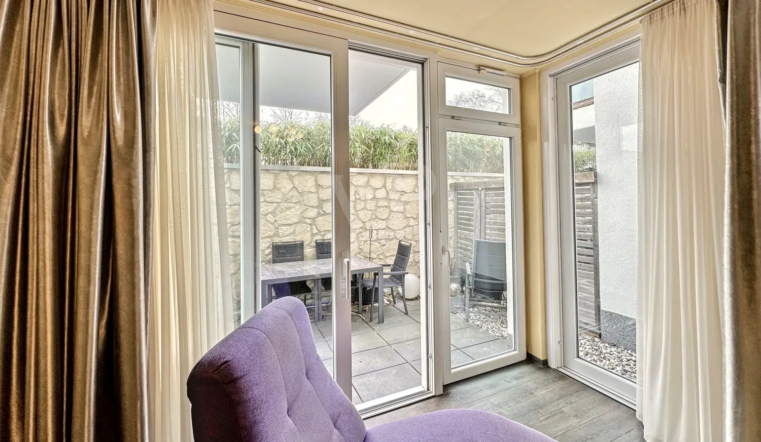 Terrassenzugang vom Wohnbereich