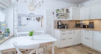 von_poll_real_estate_property_25092030_image_4