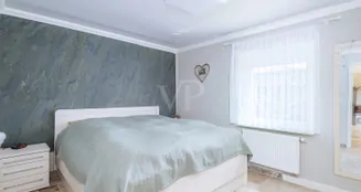 von_poll_real_estate_property_25092030_image_6