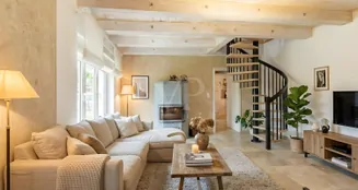 von_poll_real_estate_property_25092030_image_3