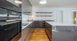 von_poll_real_estate_property_25092027_image_11