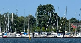 von_poll_real_estate_property_25092010P_image_1