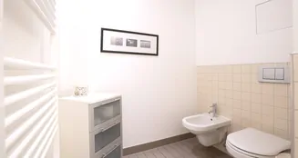 von_poll_real_estate_property_25092047_image_9