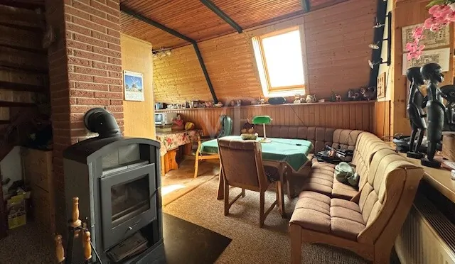 Essbereich mit Kamin