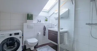 von_poll_real_estate_property_25092046_image_7