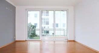 von_poll_real_estate_property_25092029X_image_1