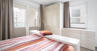 von_poll_real_estate_property_25092048_image_9