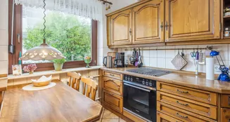 von_poll_real_estate_property_25092050_image_7