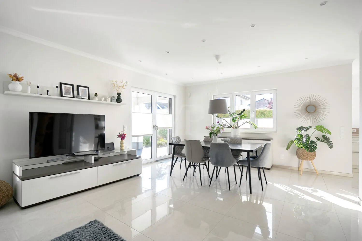 Wohn- und Essbereich