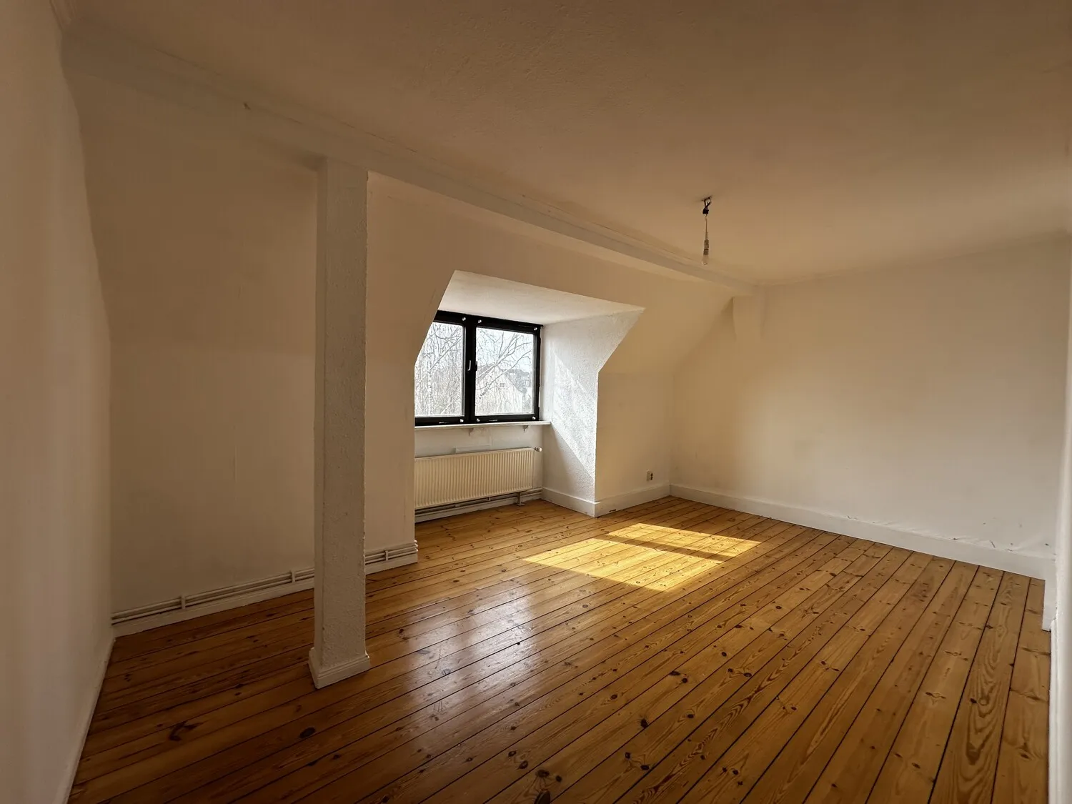 Wohnzimmer DG