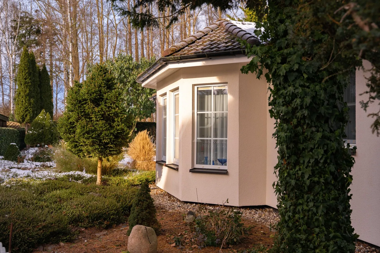 Moderner Wohnkomfort auf einer Ebene I Gepflegter Bungalow auf sonnigem, innenstädtischem Grundstück