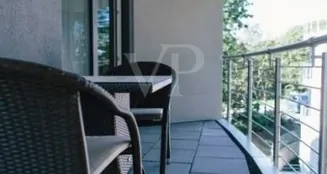 von_poll_real_estate_property_25092052_image_7