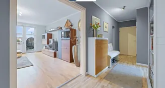 von_poll_real_estate_property_25092005A_image_0