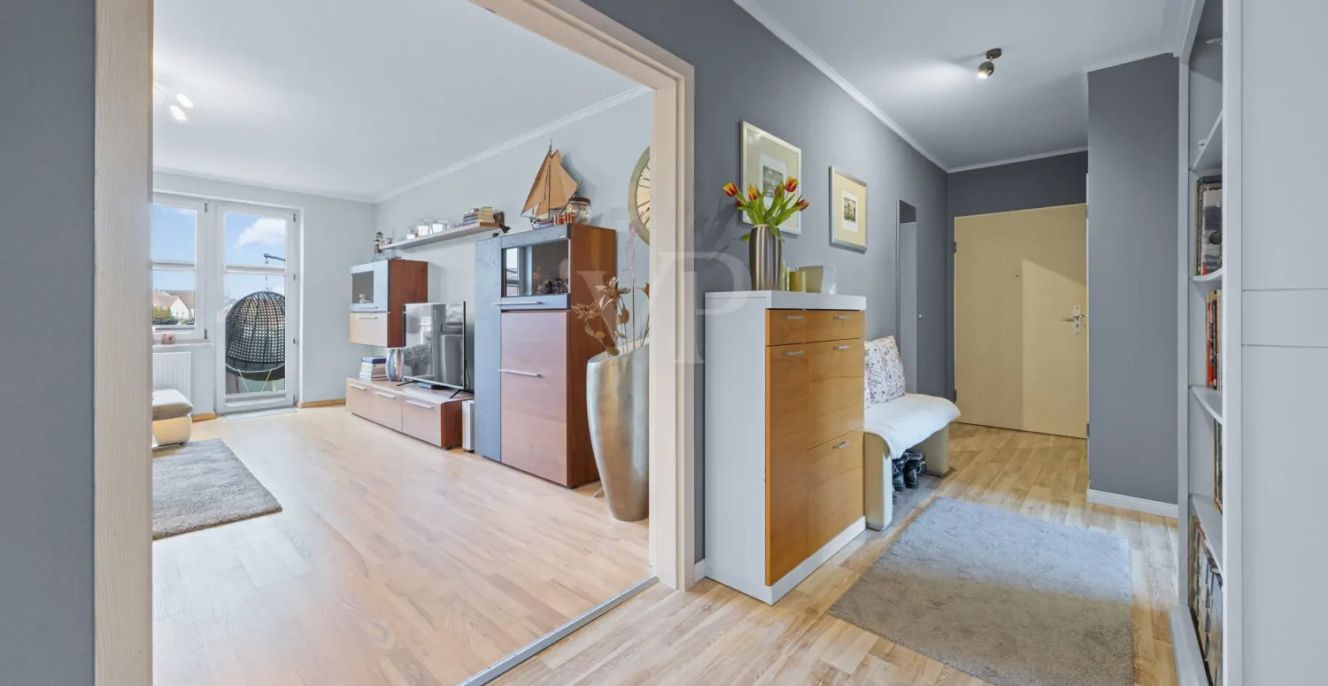 Blick ins Wohnzimmer/Flur