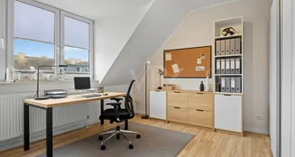 von_poll_real_estate_property_25092005A_image_3