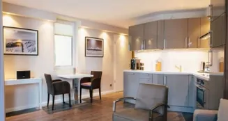 von_poll_real_estate_property_26092007_image_2