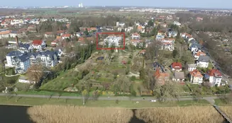 von_poll_real_estate_property_26092001_image_19