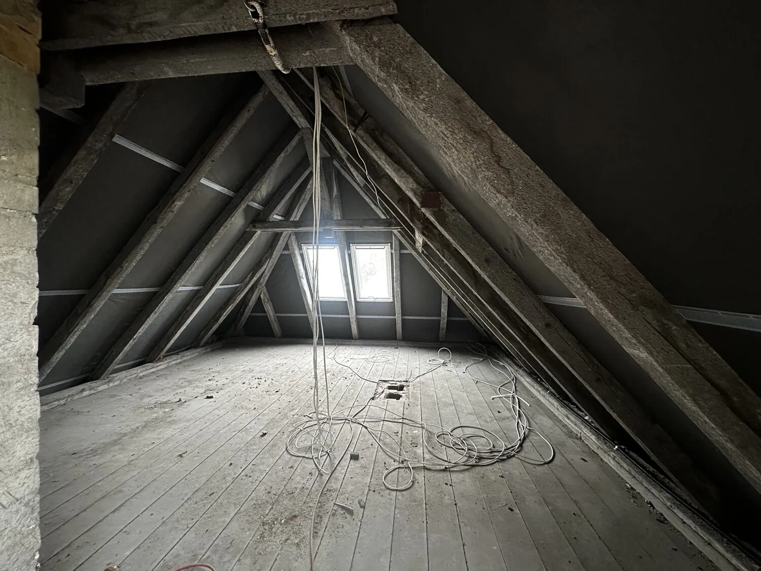 Schlafzimmer im DG Spitzboden IST