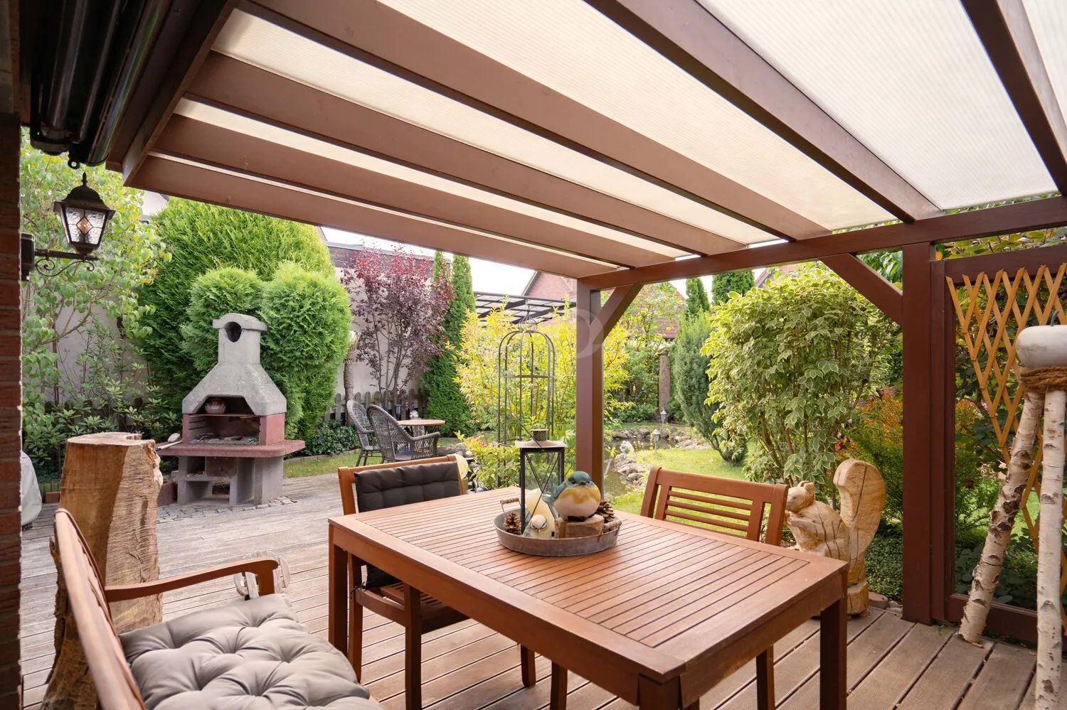Überdachte Terrasse