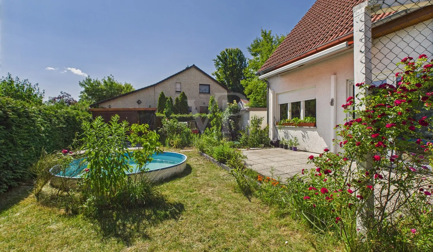 Gesamte Gartenansicht