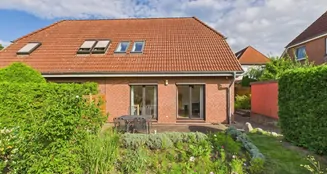 von_poll_real_estate_property_25206076_image_0