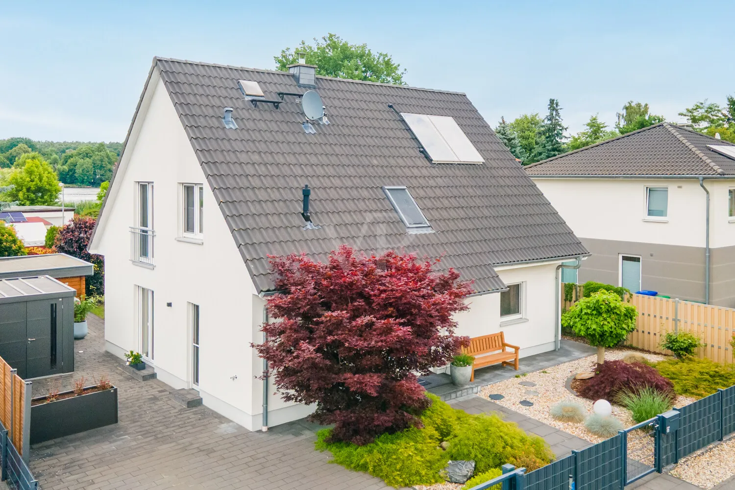 Hausansicht von der Straße