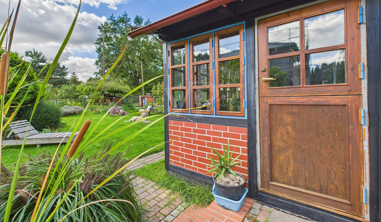 Zugang zum Haus von der Terrasse