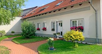 von_poll_real_estate_property_25206024-KD_image_1