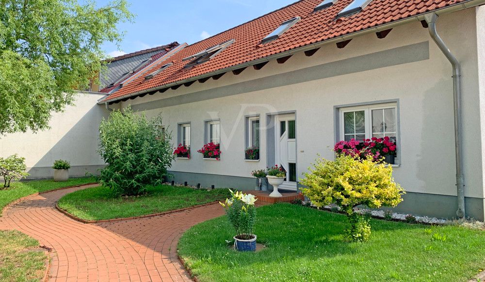 Vorderansicht - Doppelhaus