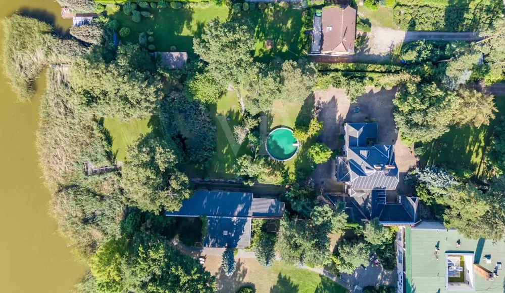 Das Anwesen aus der Vogelperspektive