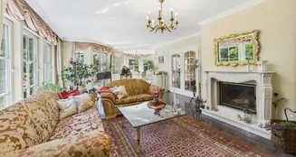 von_poll_real_estate_property_25206058_image_8