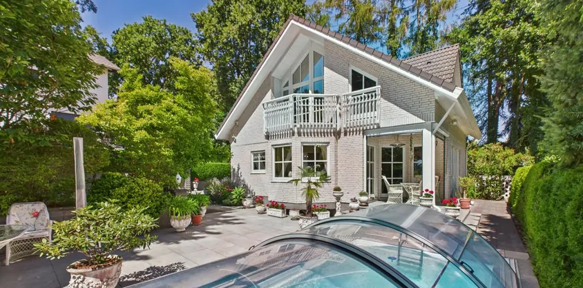 von Poll Immobilien GmbH