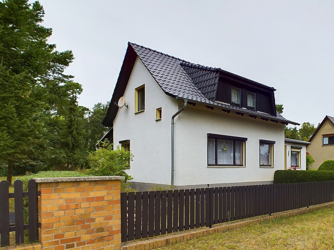 Südliche Giebelwand